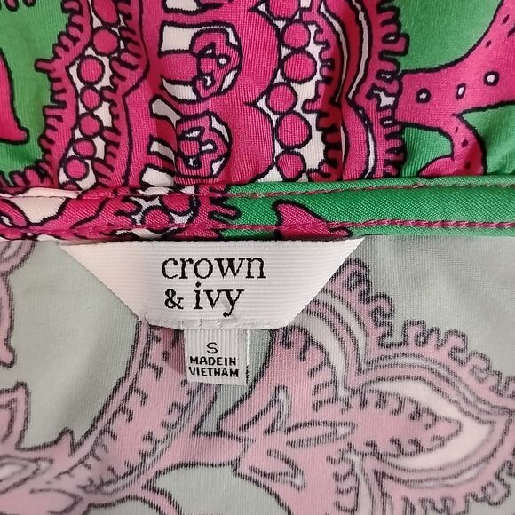Crown & Ivy Womens Small Pink Paisley Top Sleeveless Stretch Ruffle Pullover - Picture 5 of 7